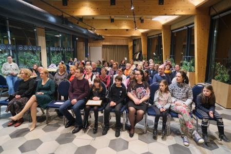 Izbrane naj pesmi in pravljica 15. literarnega natečaja Term Snovik   (9)